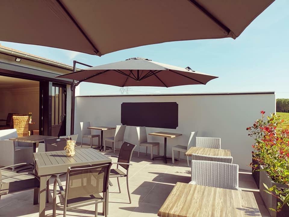 Auberge Saint-Jean Вилькье-Омон Экстерьер фото