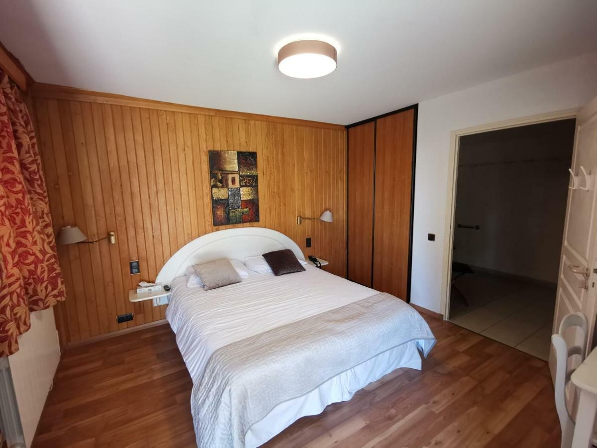 Auberge Saint-Jean Вилькье-Омон Экстерьер фото