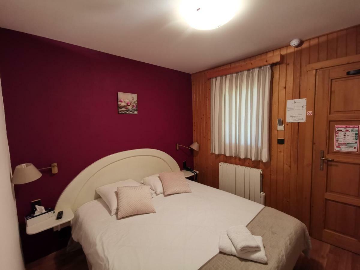 Auberge Saint-Jean Вилькье-Омон Экстерьер фото